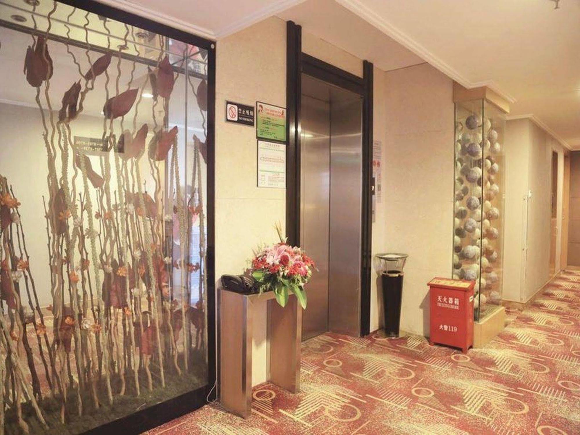 Yiwu Kasion Pushang Hotel Экстерьер фото